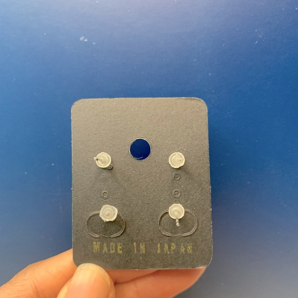 Earrings set - Picture 3 of 3